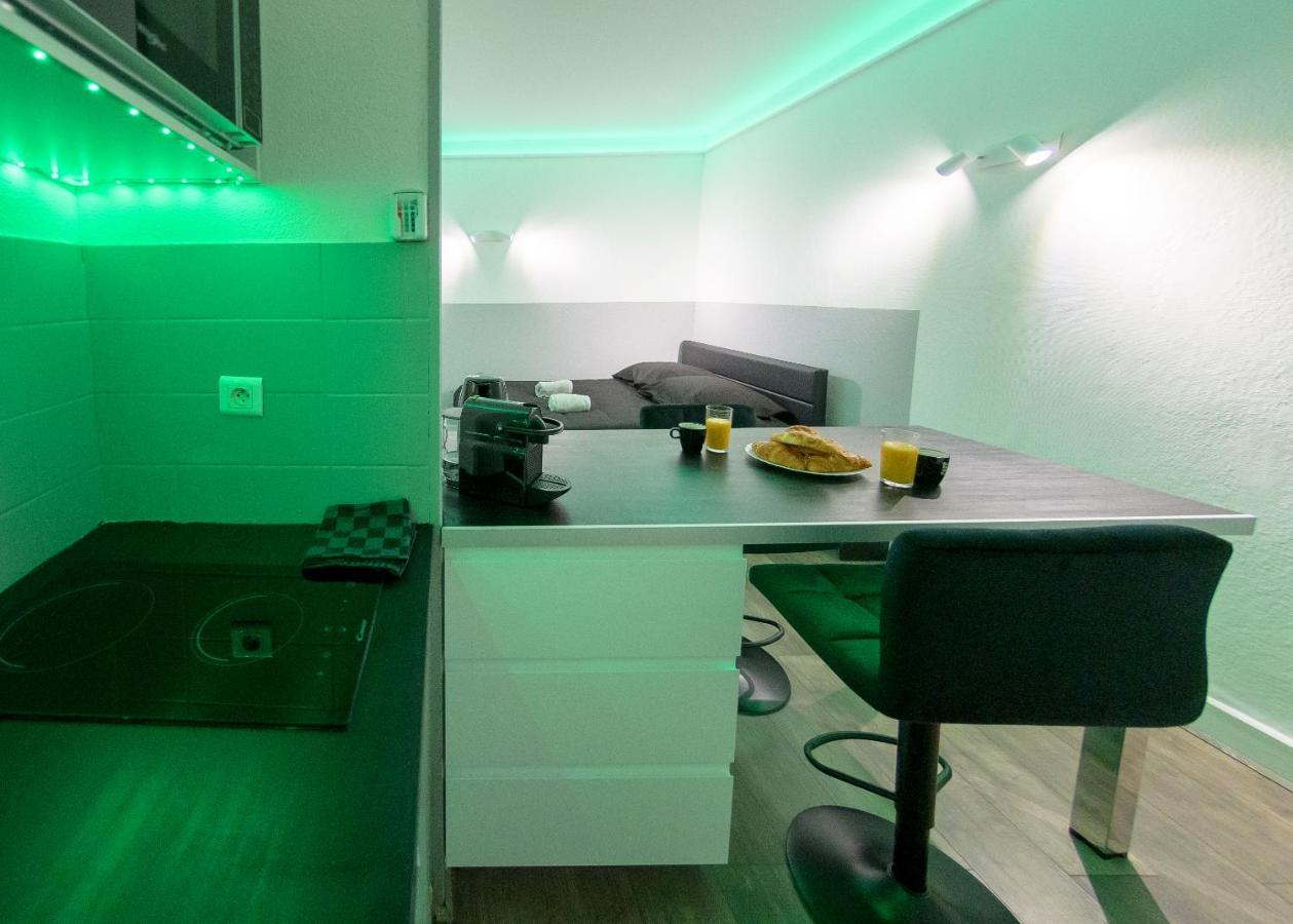 Appart'Hotel De La Gare - Cocooning Montbéliard المظهر الخارجي الصورة