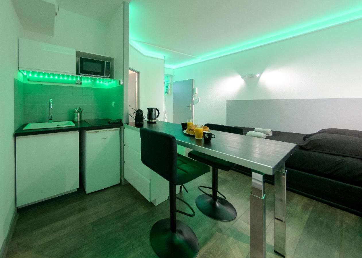 Appart'Hotel De La Gare - Cocooning Montbéliard المظهر الخارجي الصورة